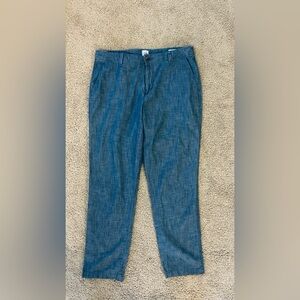 GAP Women's Straight Leg Blue Jeans